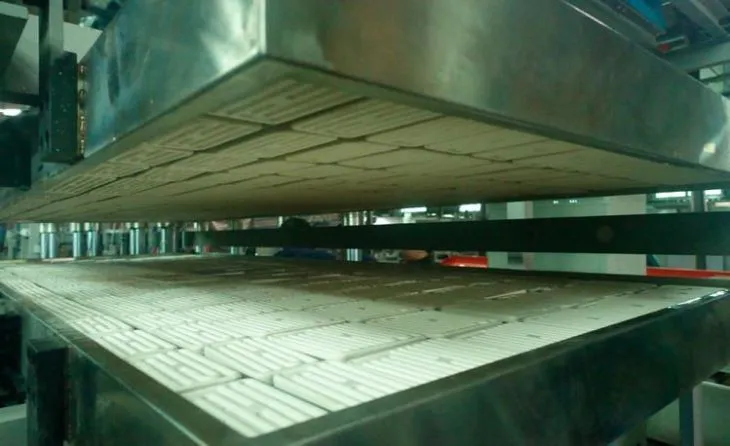 Biscuit Container Making Machine