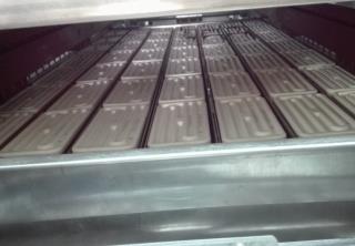 Disposable Plate Forming Machine